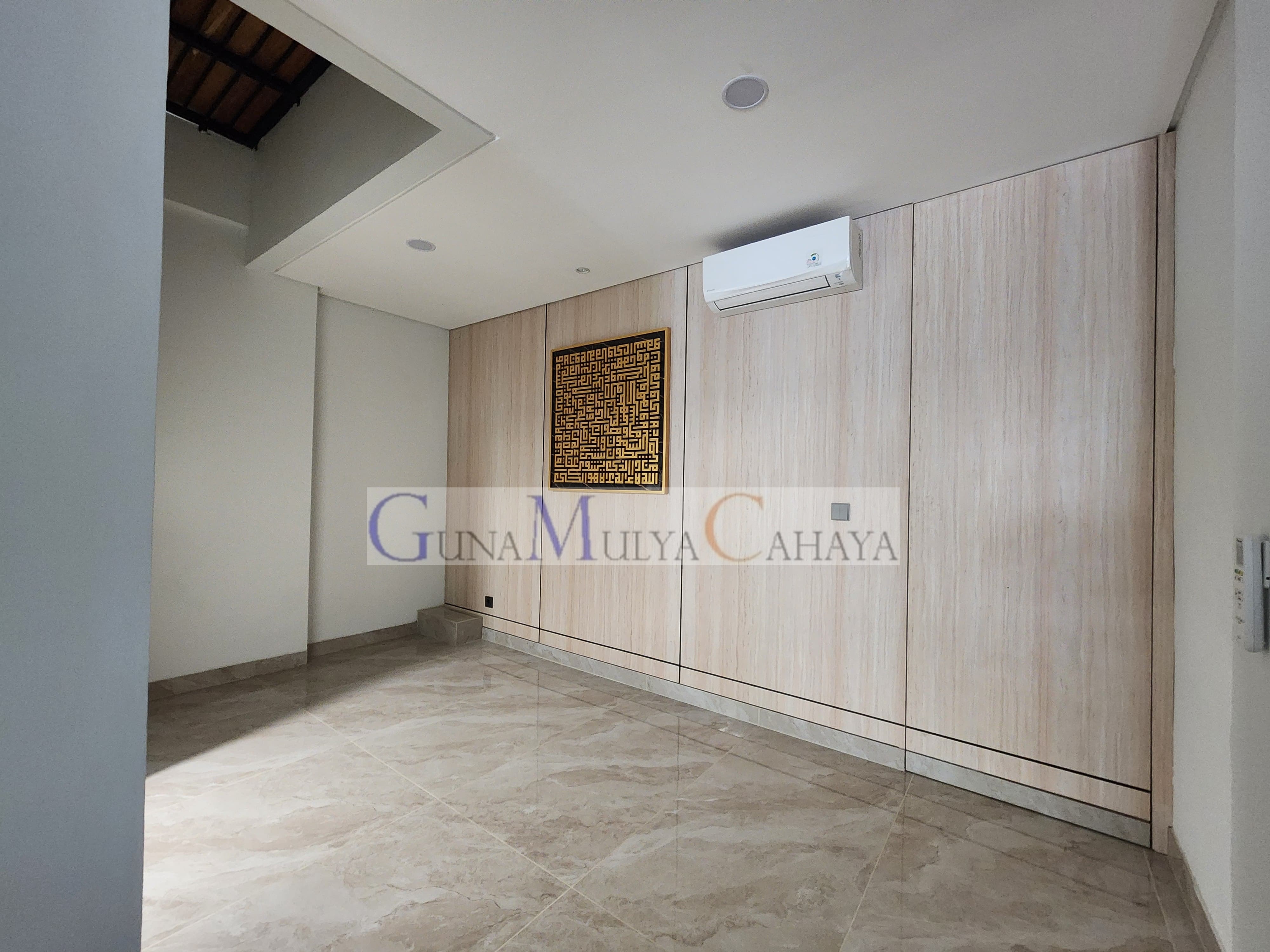 Private Residence JL. Kompleks Golf Mansion Jakarta Selatan