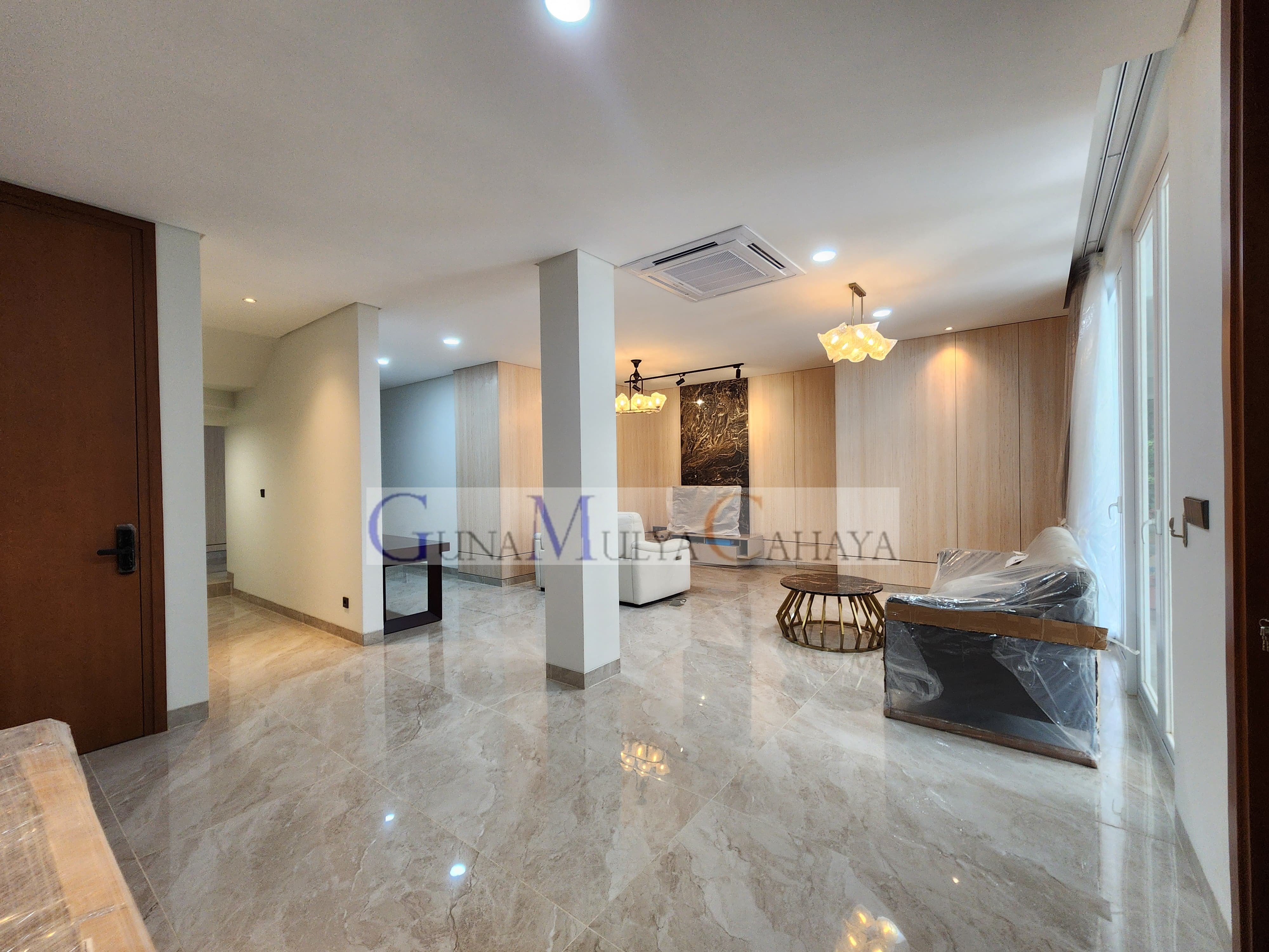 Private Residence JL. Kompleks Golf Mansion Jakarta Selatan