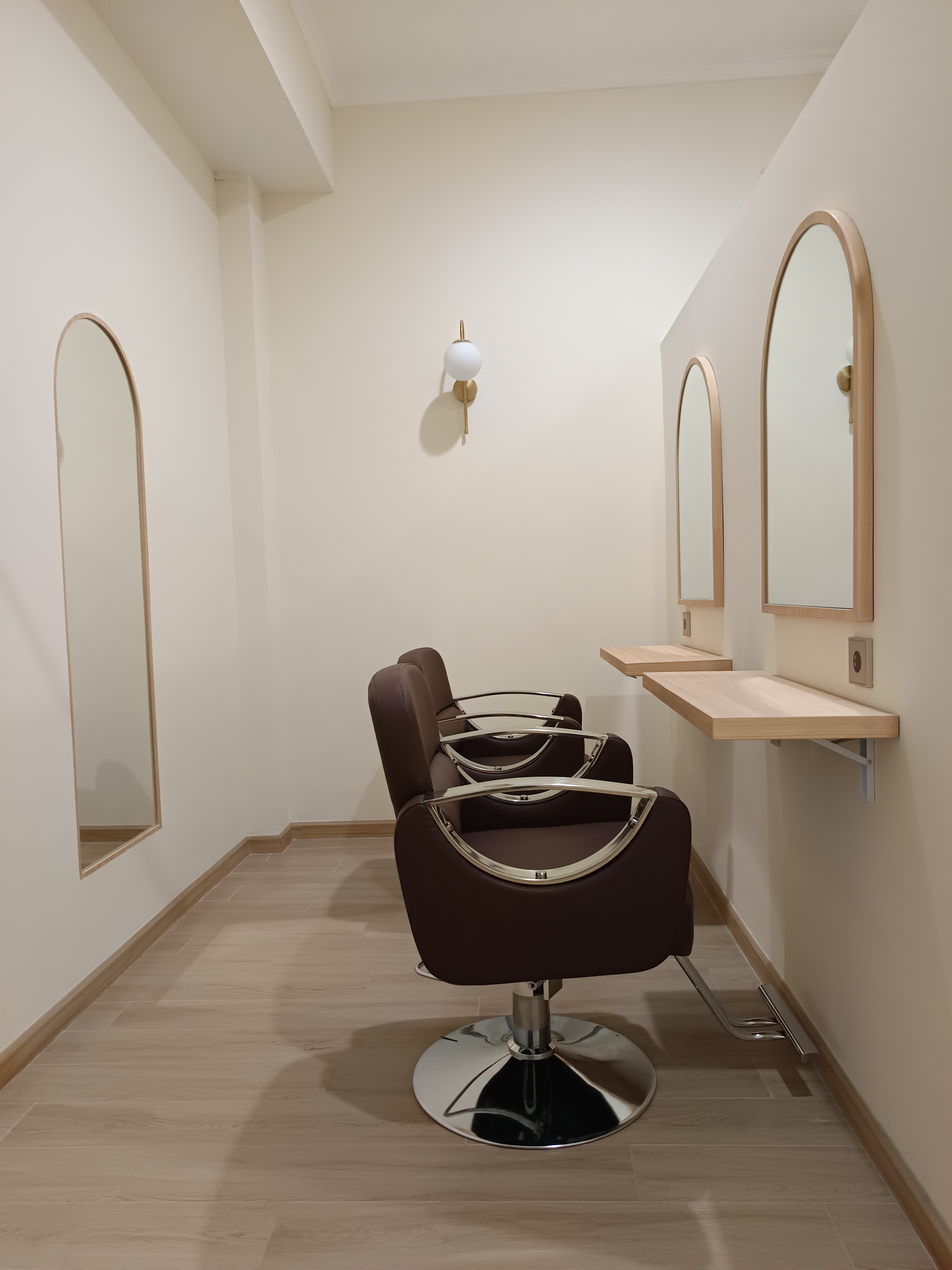 Salon & SPA Darmawangsa Square